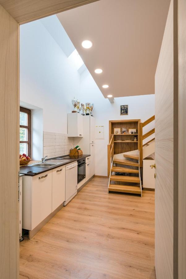 Apartment Zynga - Stud Farm Sentvid Pri Sticni ภายนอก รูปภาพ