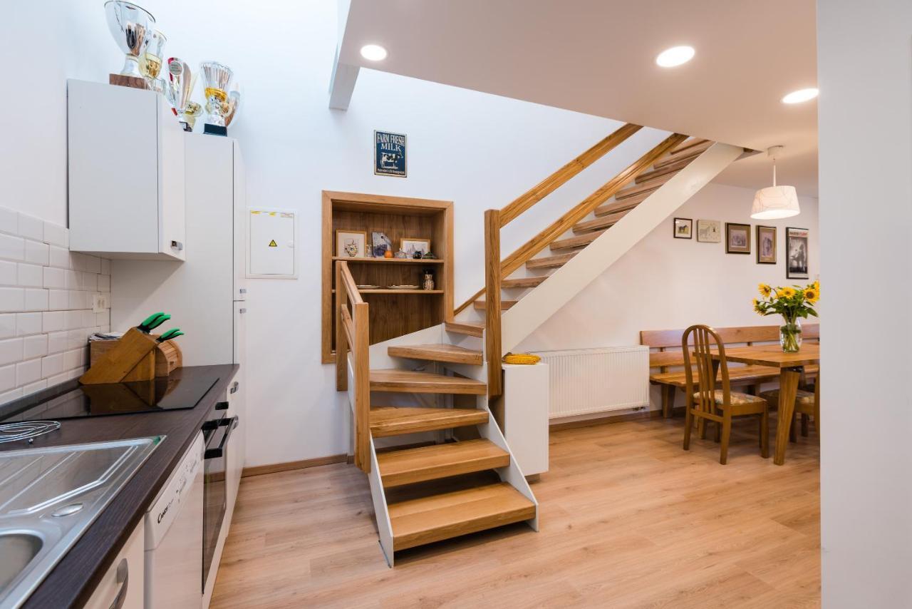 Apartment Zynga - Stud Farm Sentvid Pri Sticni ภายนอก รูปภาพ